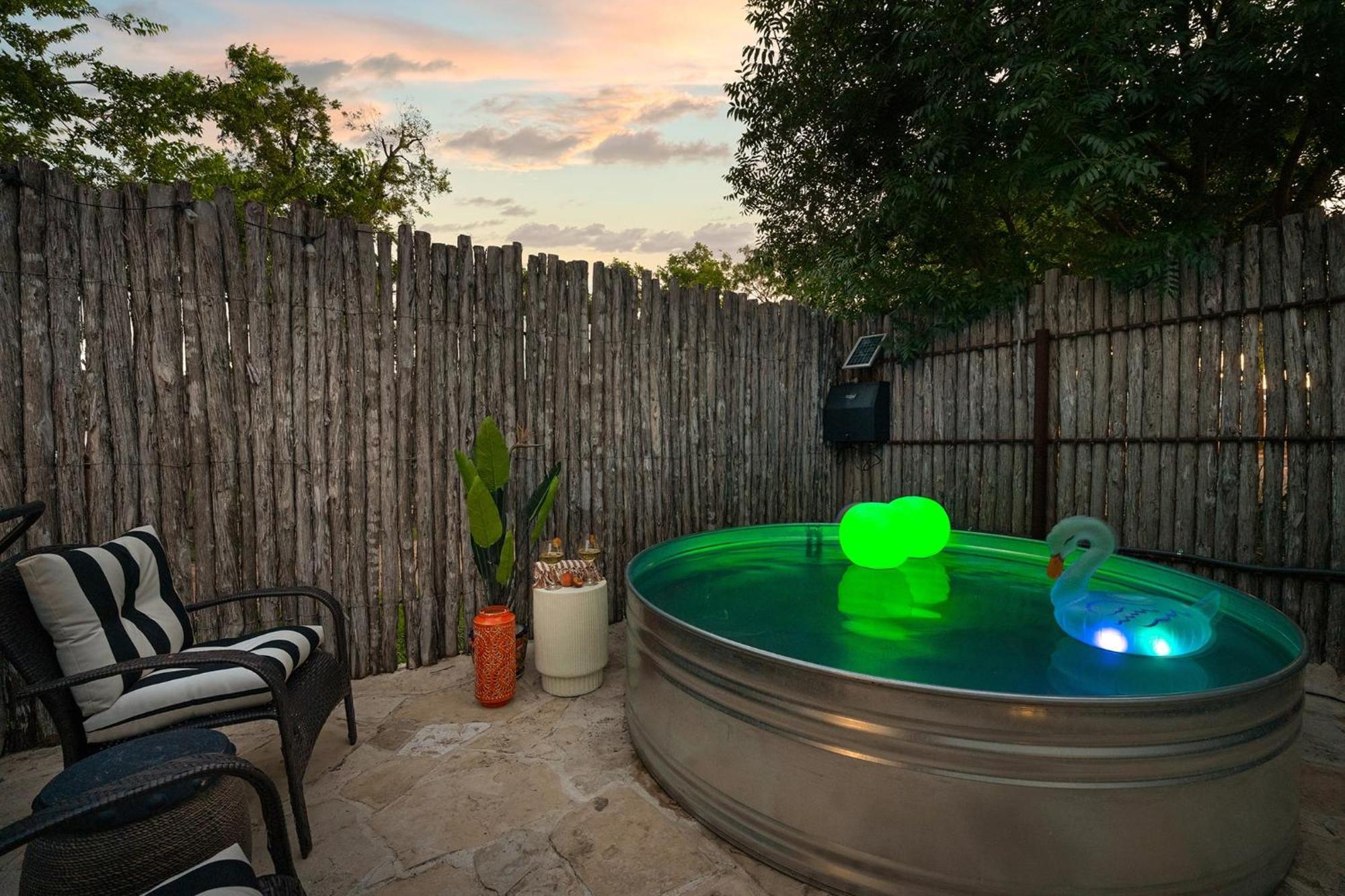 Villa Claret House Full Kitchen And Private Hot Tub Fredericksburg Exterior foto