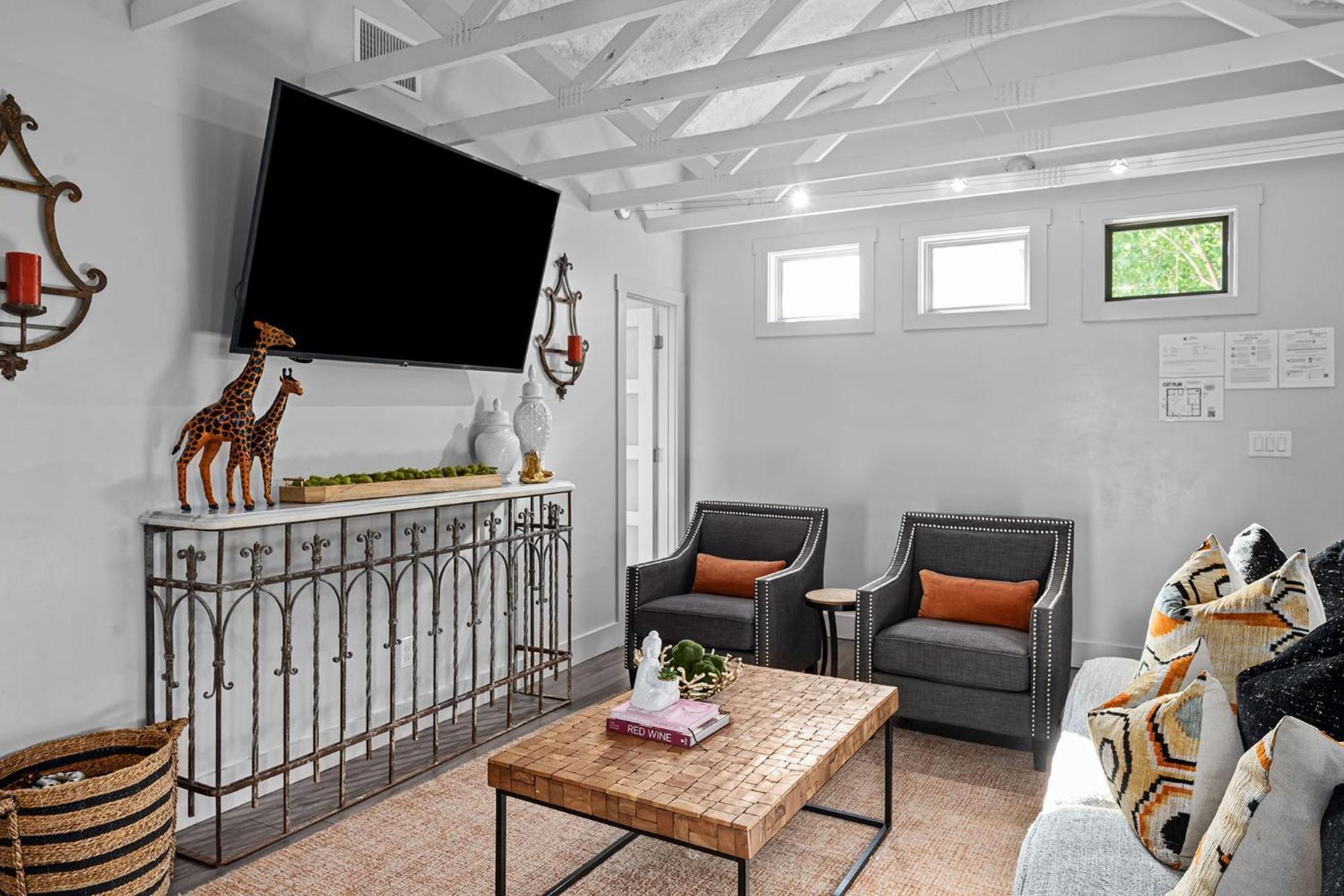 Villa Claret House Full Kitchen And Private Hot Tub Fredericksburg Exterior foto
