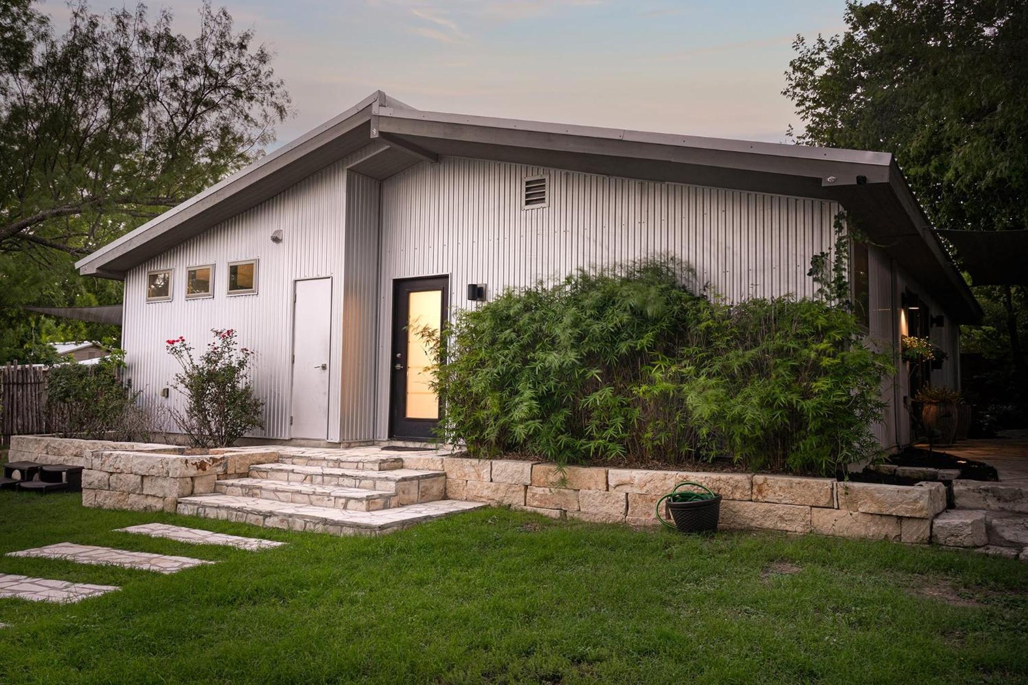 Villa Claret House Full Kitchen And Private Hot Tub Fredericksburg Exterior foto