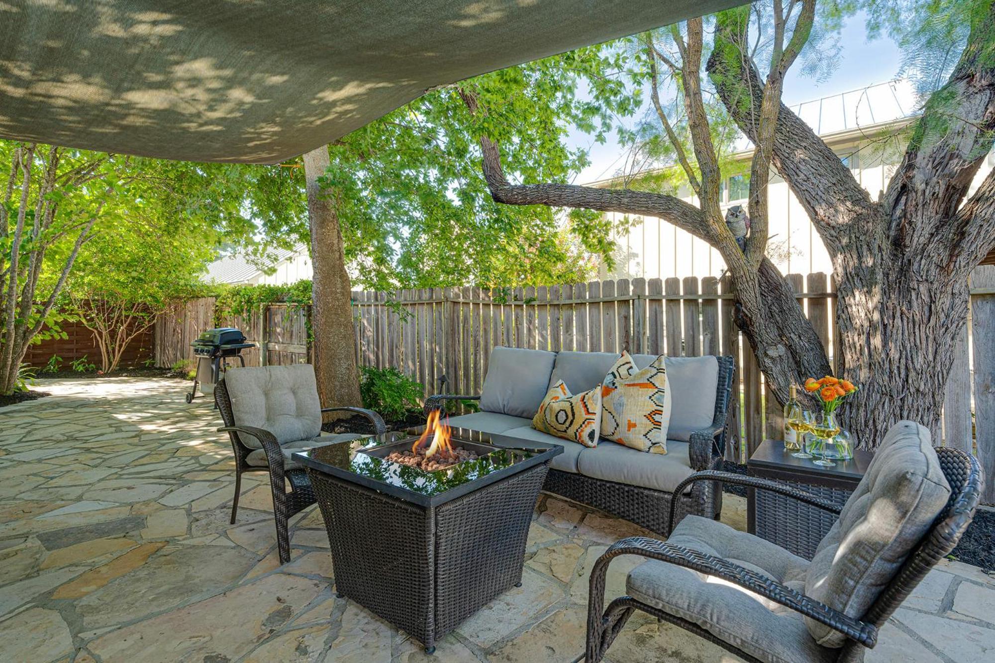 Villa Claret House Full Kitchen And Private Hot Tub Fredericksburg Exterior foto